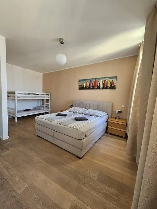 Central Penthouse Vienna Apartman